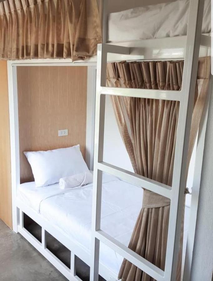 Jindabyne Cafe & Hostel Chiang Mai Exterior foto